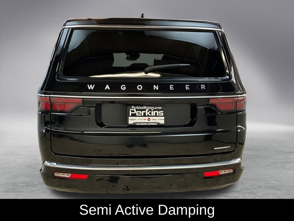 Used 2024 Jeep Wagoneer L Series III w/ Flexible Seating Group image 6