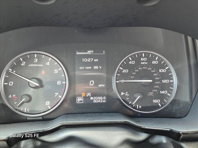 Used 2025 Subaru Outback Premium AWD/4WD image 11