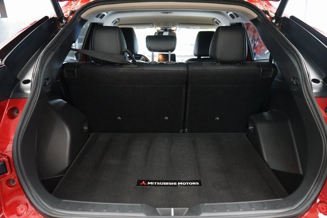 Used 2025 Mitsubishi Eclipse Cross SE image 50