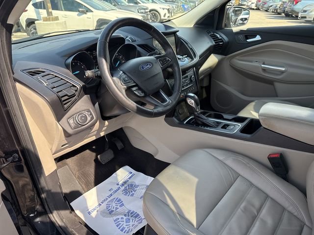 Used 2019 Ford Escape Titanium AWD/4WD image 19