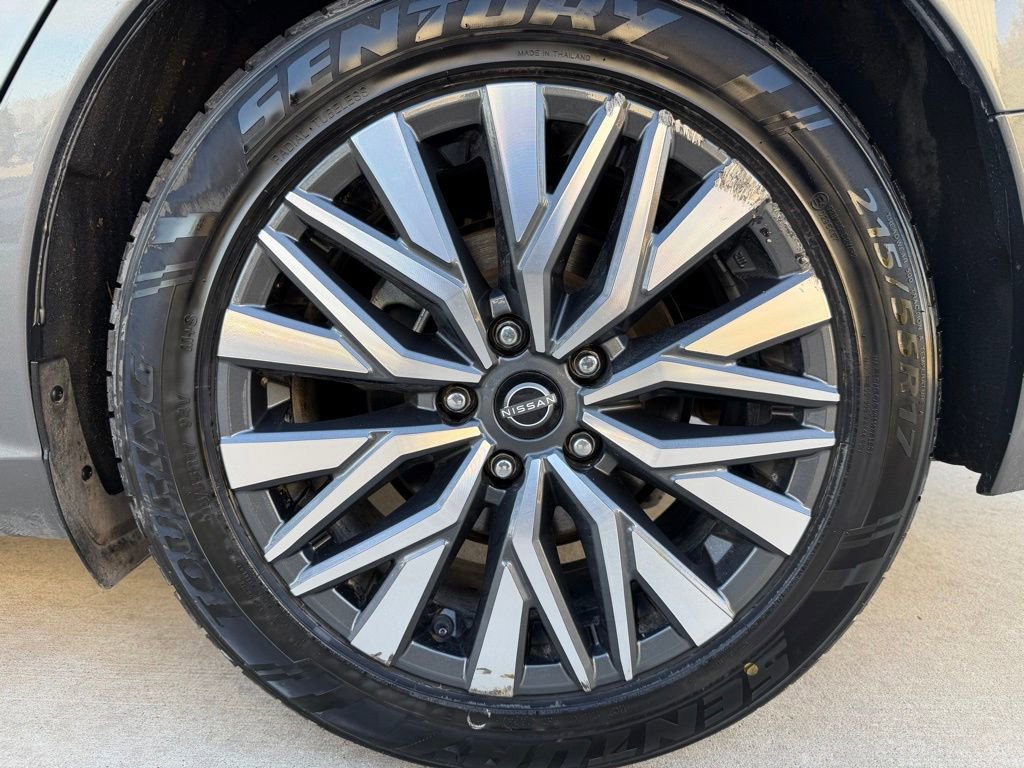 Used 2024 Nissan Altima 2.5 SV image 30