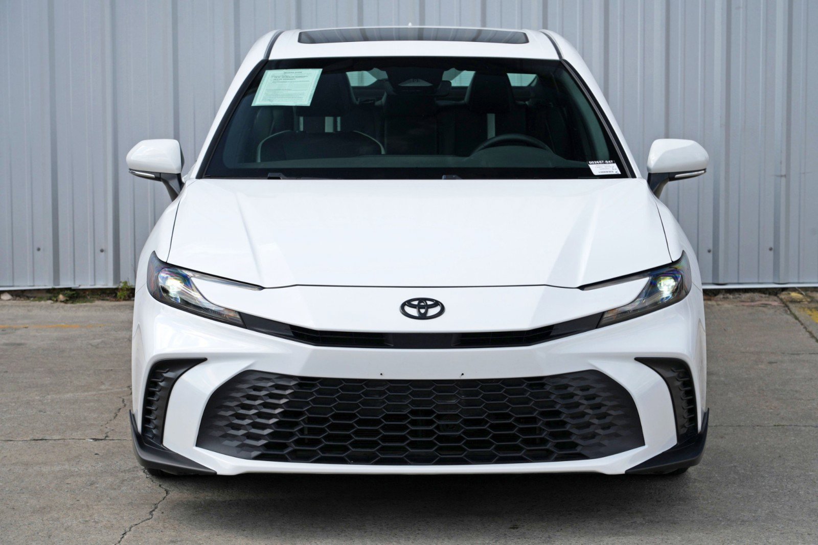Used 2025 Toyota Camry SE image 46