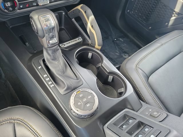 Used 2025 Ford Bronco Badlands AWD/4WD image 23