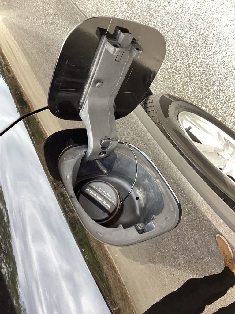 Used 2021 Chevrolet Trax LT w/ Premium Seat Package image 17