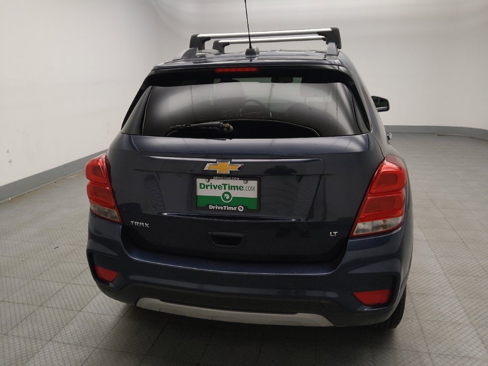 Used 2018 Chevrolet Trax LT w/ Sun & Sound Package FWD image 7