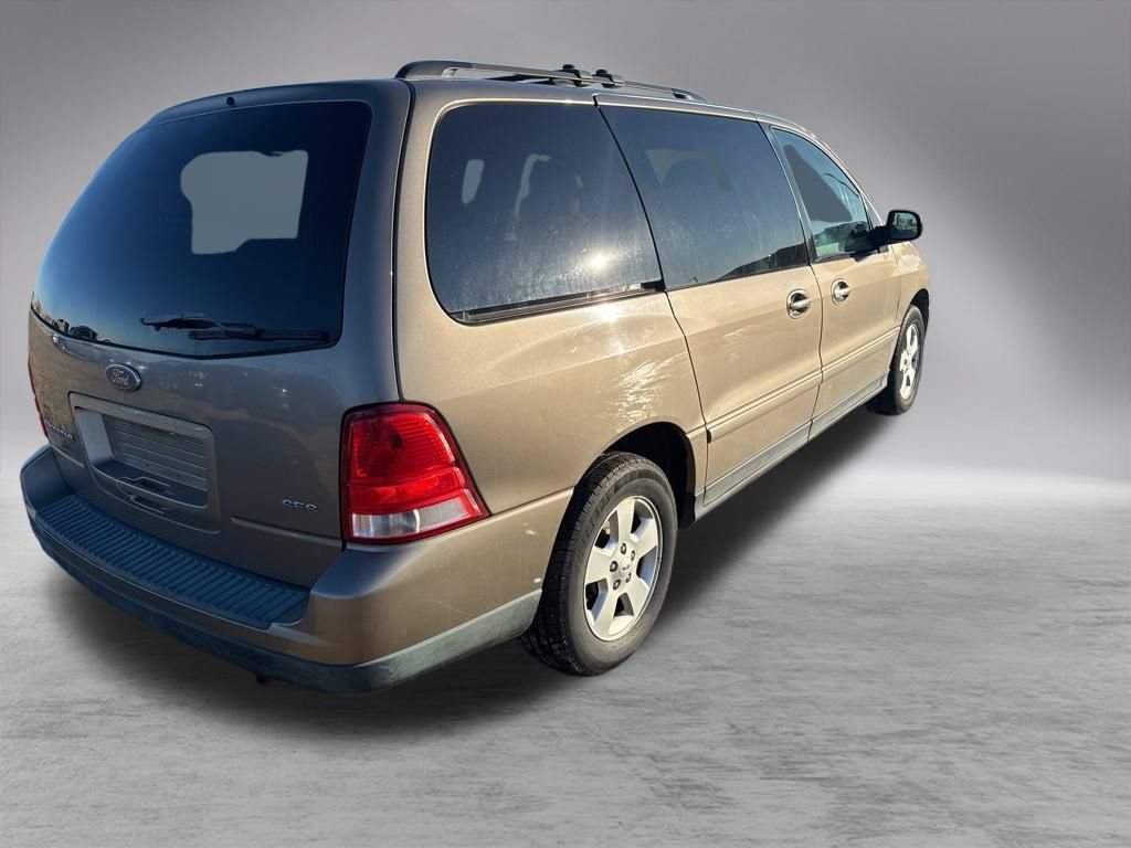 Used 2005 Ford Freestar SES image 32