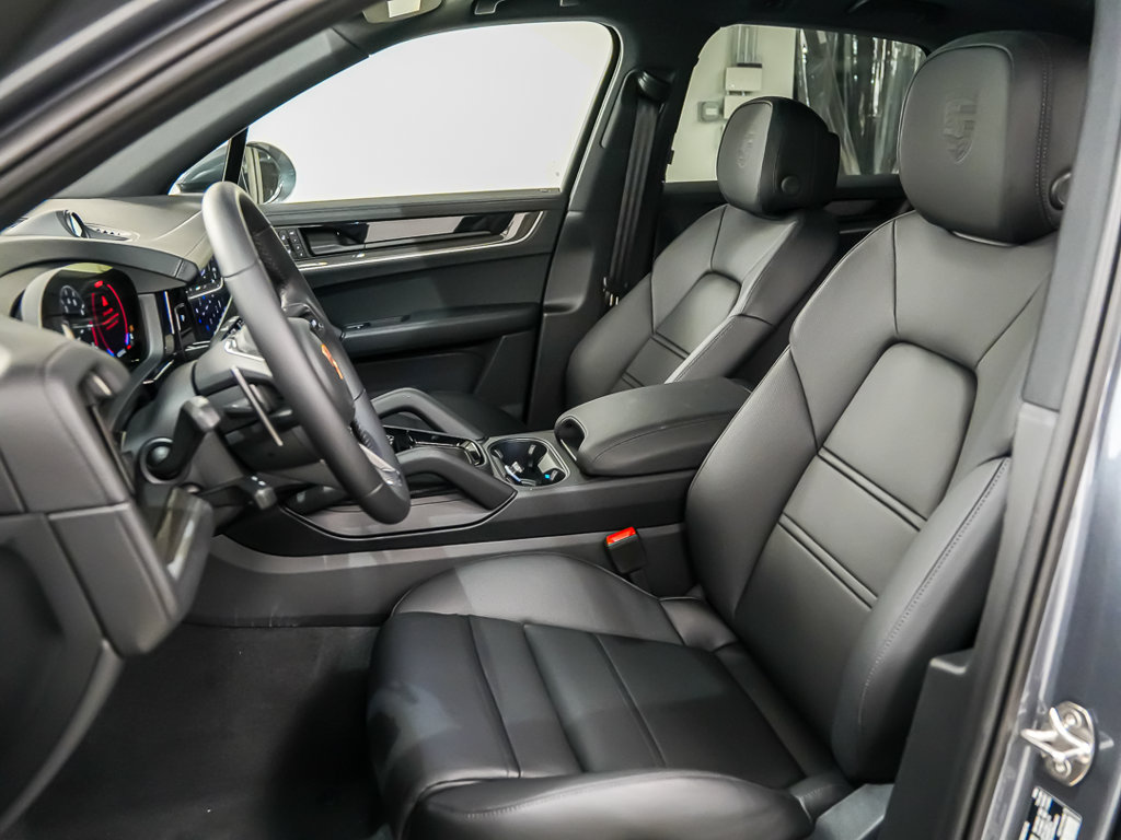 New 2027 Porsche Cayenne S AWD/4WD image 5