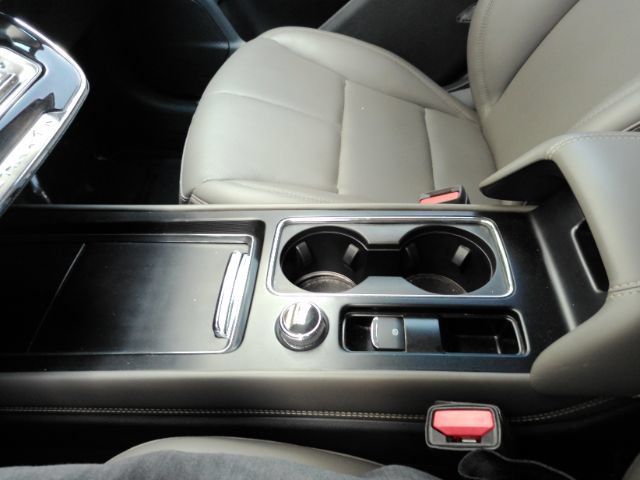 Used 2025 Lincoln Corsair FWD w/ Equipment Group 101A image 42