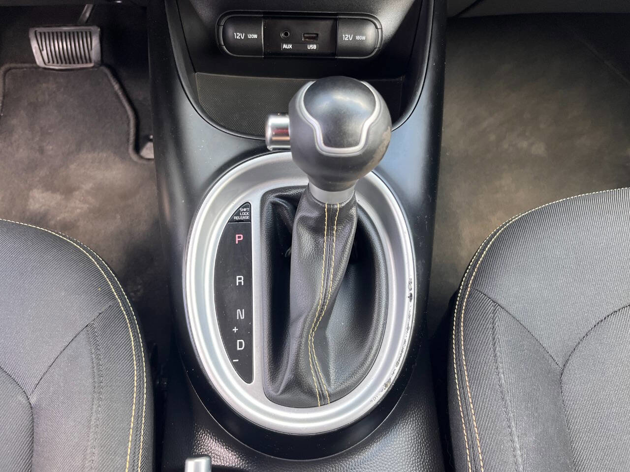 Used 2014 Kia Soul + FWD image 26