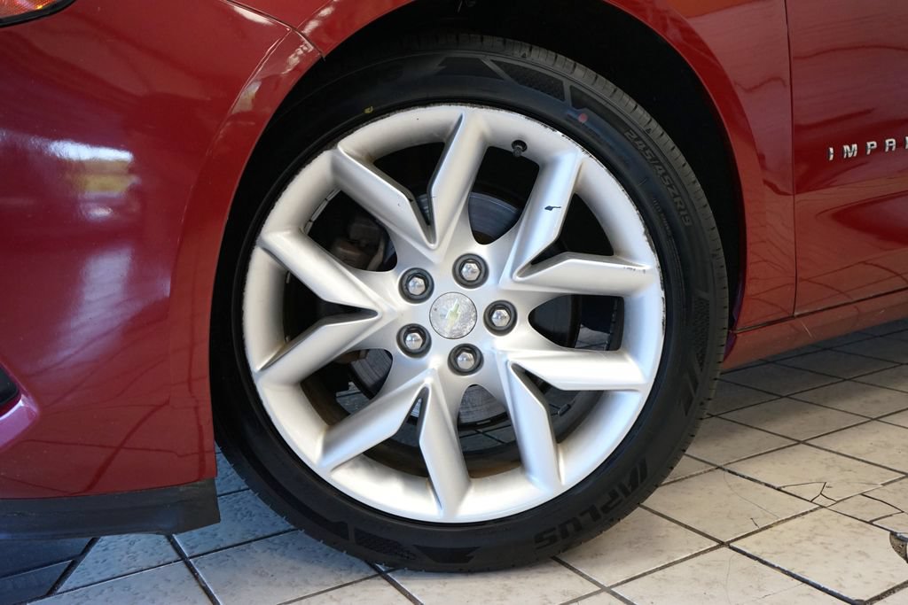 Used 2015 Chevrolet Impala LT FWD image 47