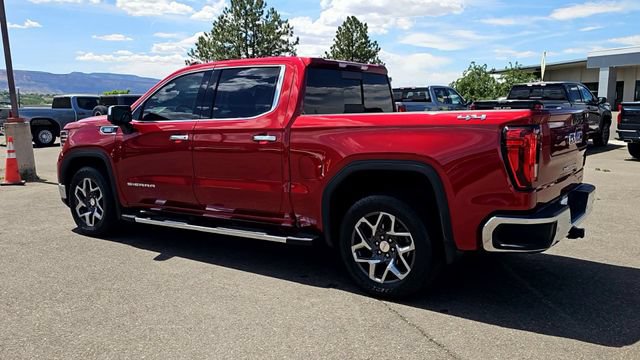Used 2023 GMC Sierra 1500 SLT w/ SLT Premium Package AWD/4WD image 7