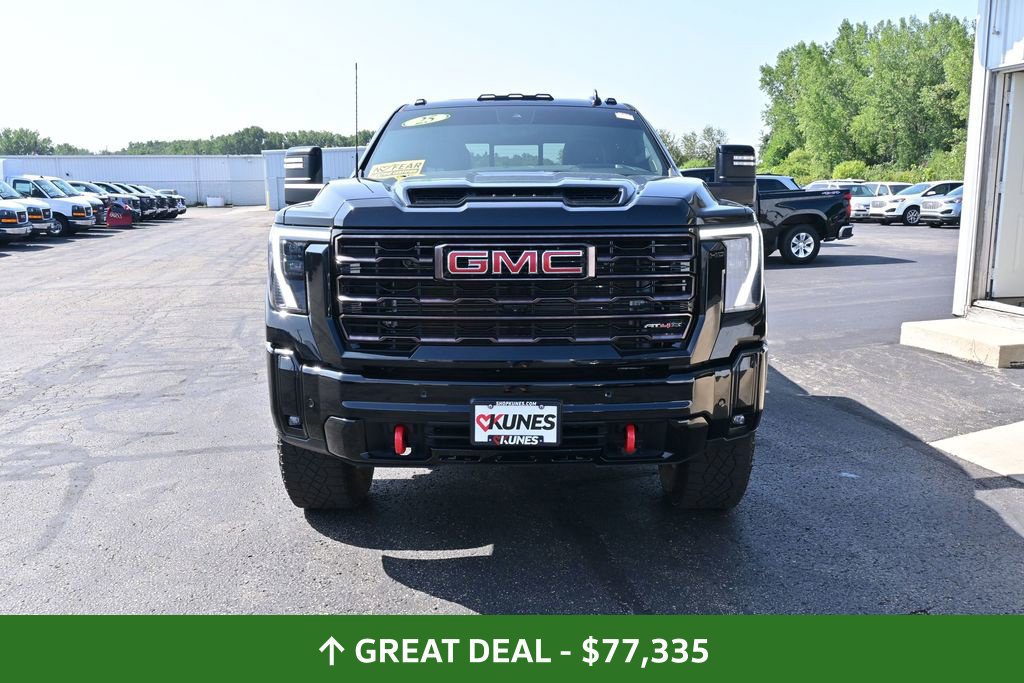 Used 2025 GMC Sierra 2500 AT4X AWD/4WD image 13