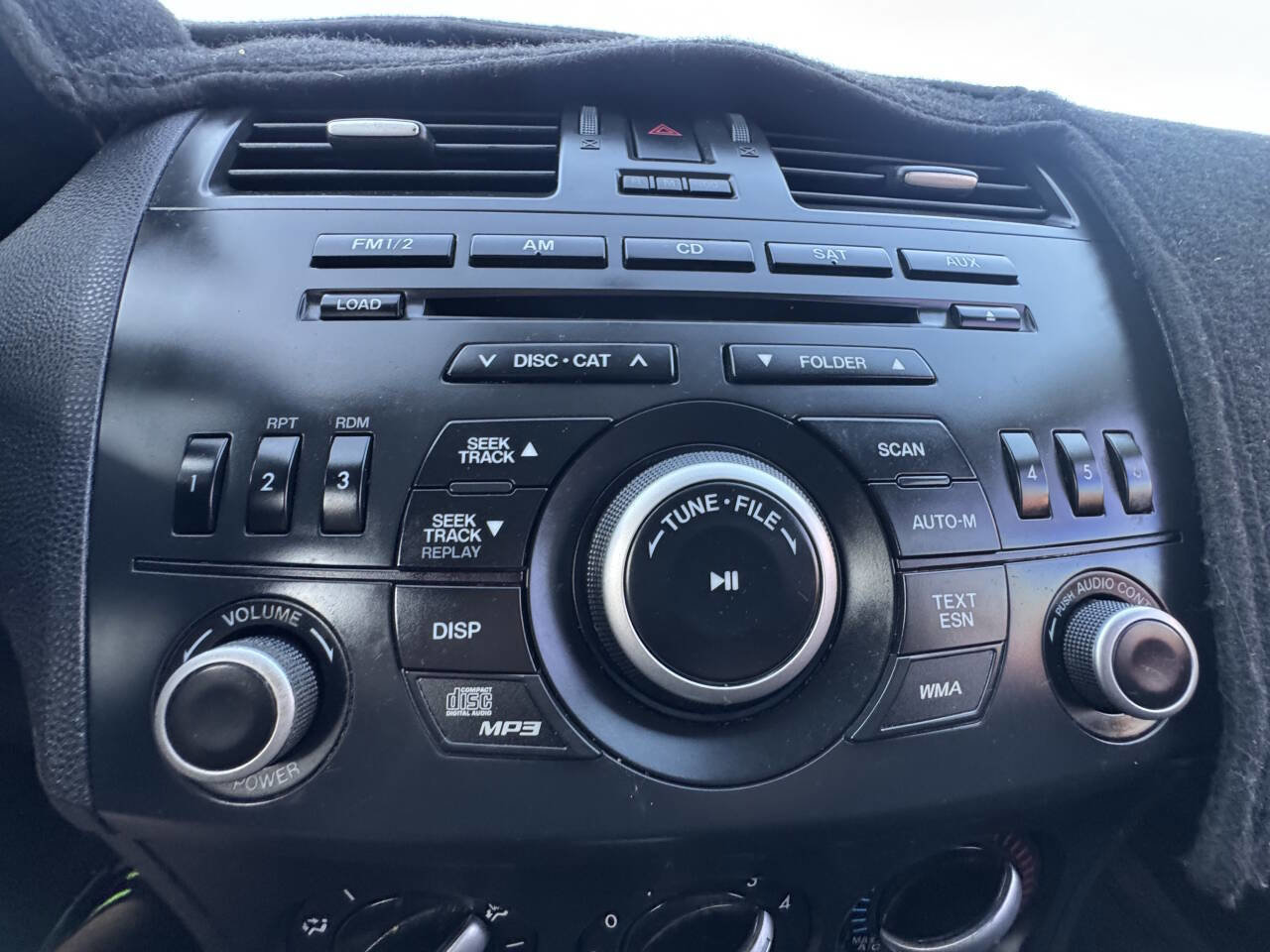 Used 2012 MAZDA MAZDA3 i Touring image 15