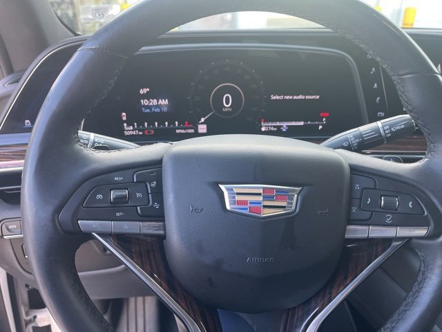 Used 2021 Cadillac Escalade ESV Premium Luxury image 15