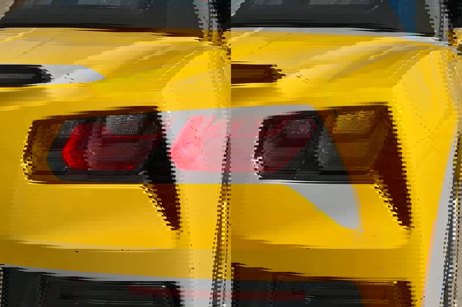 Used 2014 Chevrolet Corvette Stingray Convertible w/ 2LT Preferred Equipment Group image 12