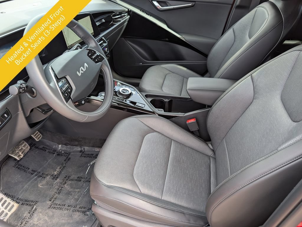 Certified 2025 Kia Niro Wave w/ Wave Preserve Package FWD image 15