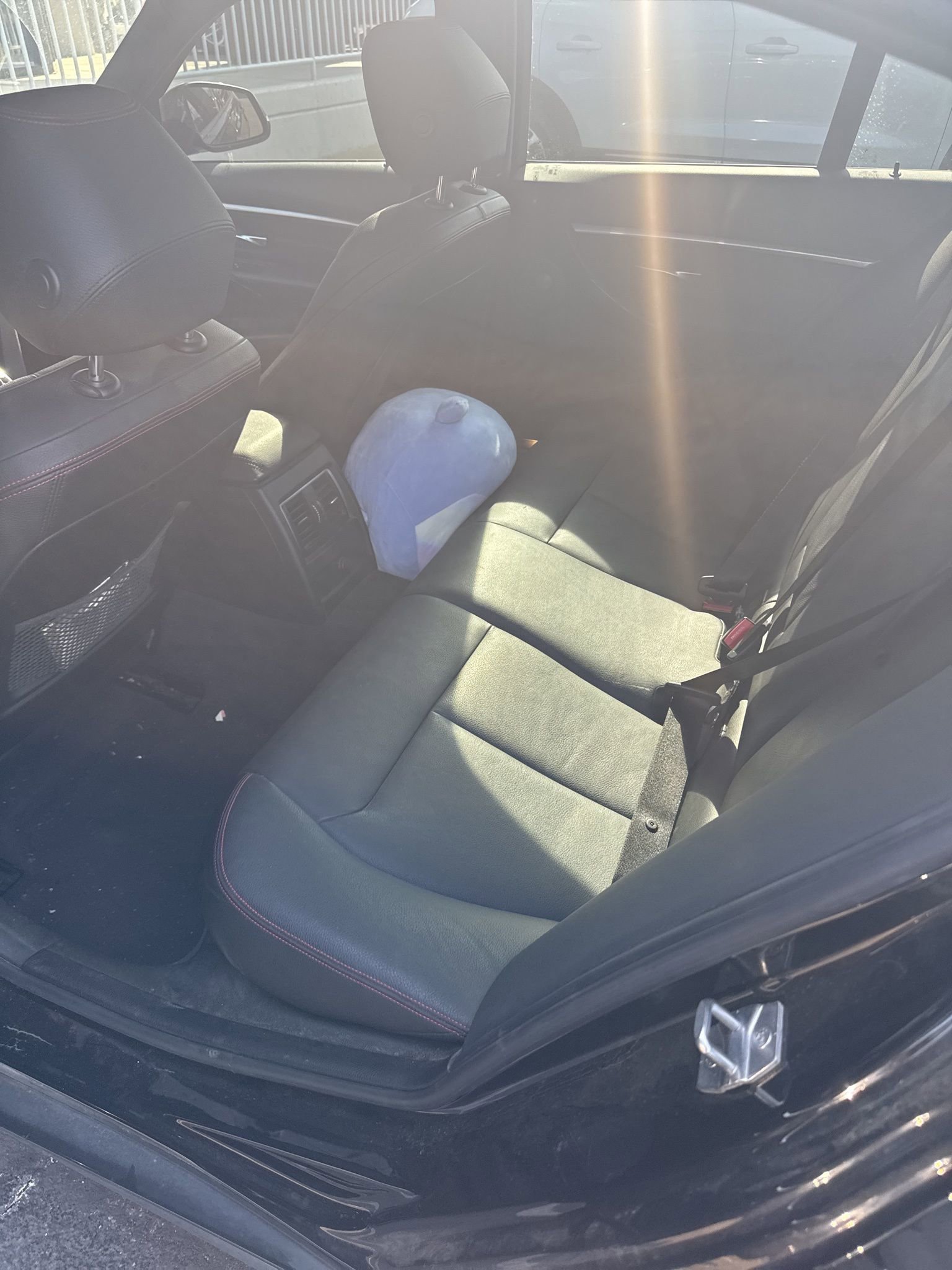 Used 2018 BMW 330i xDrive Sedan w/ Premium Package image 2