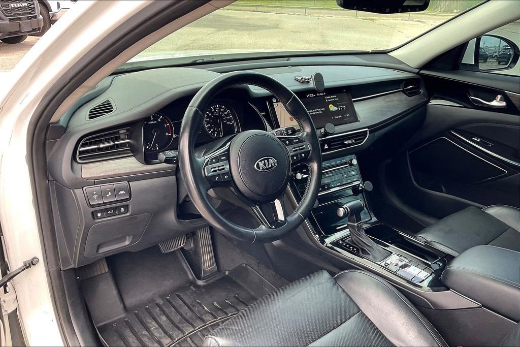 Used 2020 Kia Cadenza Technology FWD image 14