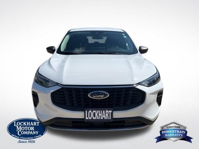 Used 2023 Ford Escape Active w/ Tech Pack #1 FWD image 2