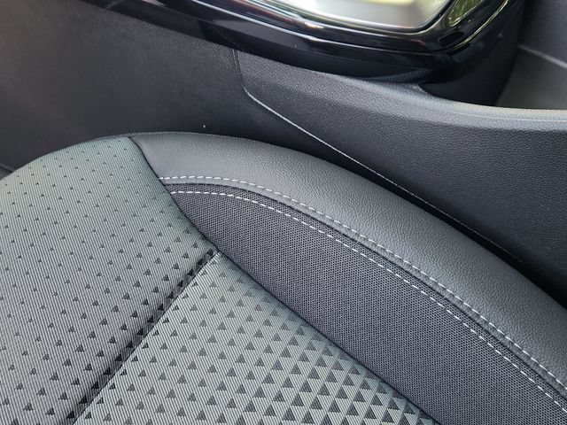New 2026 Chevrolet Trax LT w/ Driver Confidence Package FWD image 29