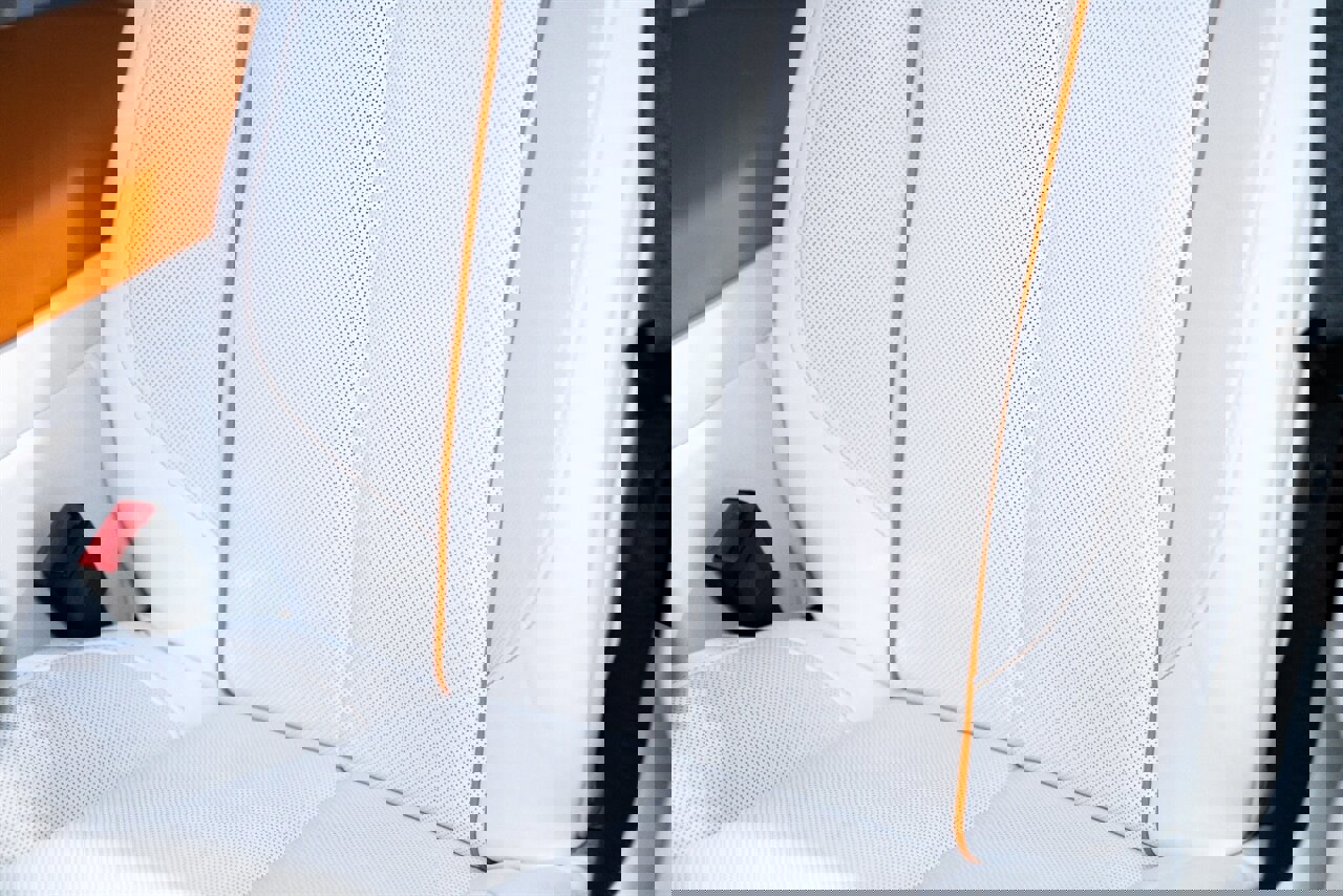 Used 2023 Rolls-Royce Cullinan w/ Cullinan Package image 17