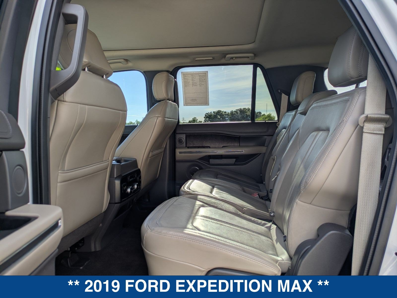 Used 2019 Ford Expedition Max Limited RWD image 17