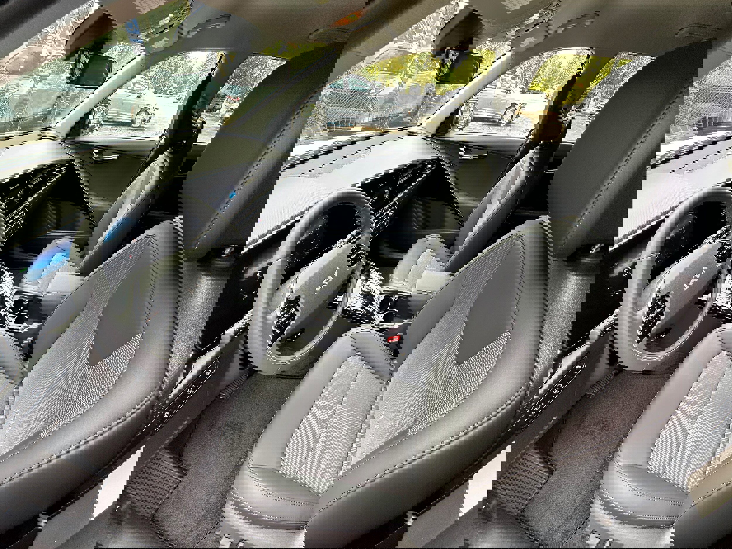 New 2025 Kia Niro Wind w/ Wind Preserve Package image 36