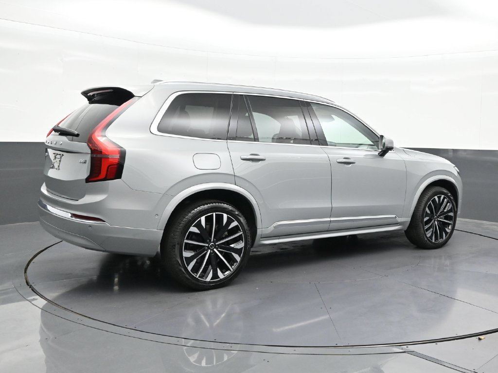 Used 2026 Volvo XC90 B6 Ultra w/ Protection Package AWD/4WD image 6