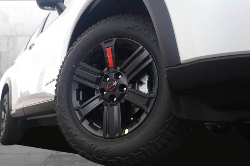 New 2026 Nissan Rogue SV image 3