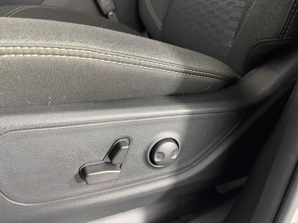 Used 2025 RAM 1500 Big Horn AWD/4WD image 25
