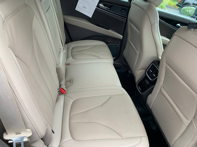 Used 2021 Lincoln Nautilus Reserve AWD/4WD image 18