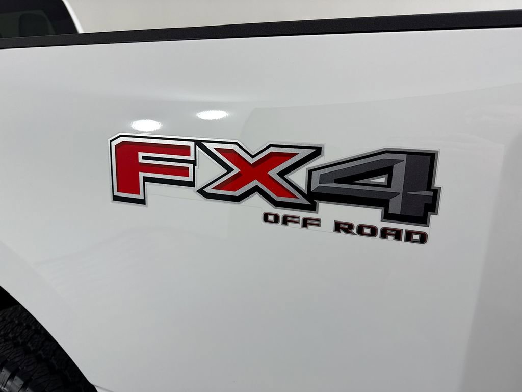 Used 2024 Ford F350 XLT w/ FX4 Off-Road Package AWD/4WD image 29