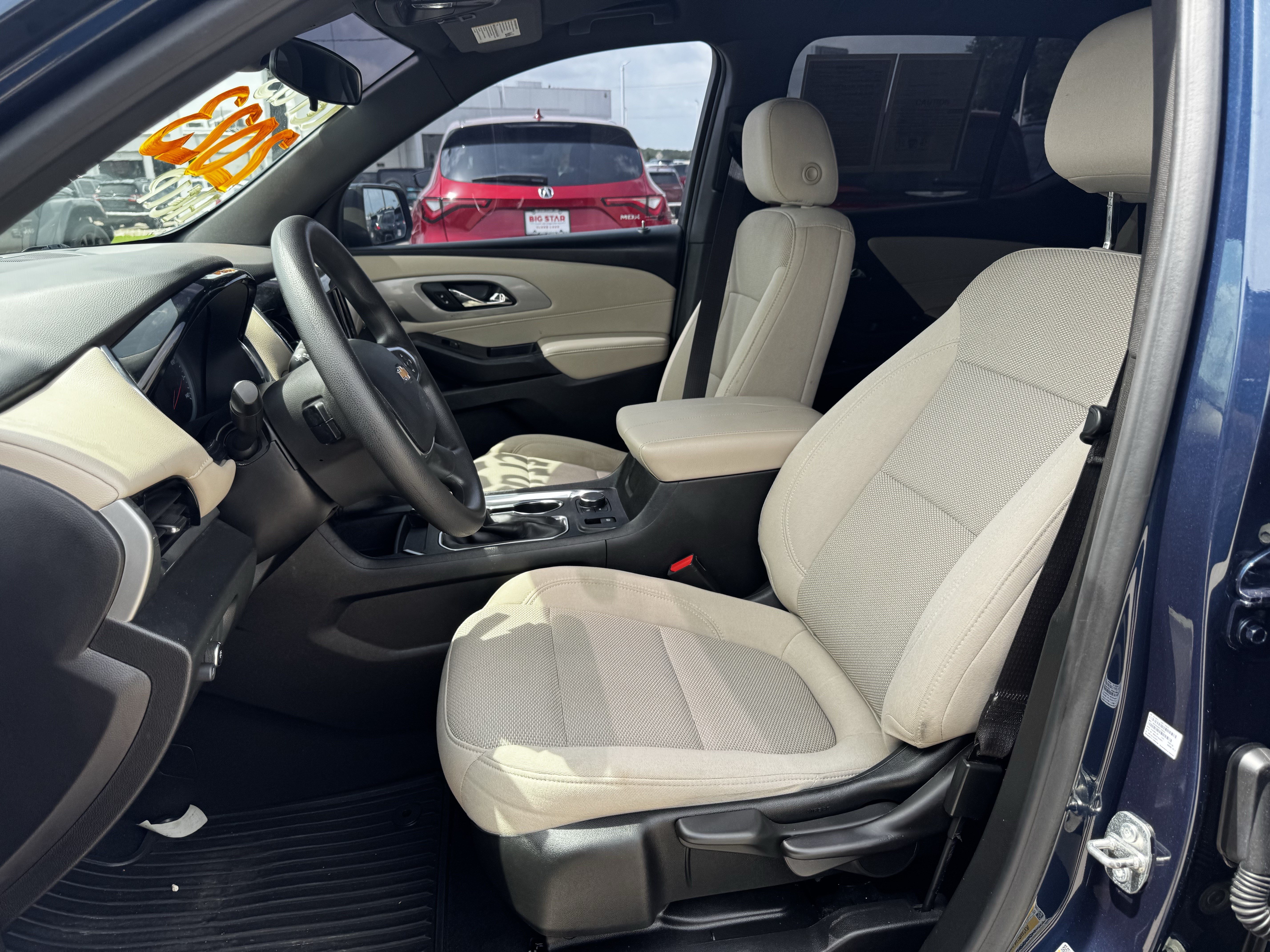 Used 2023 Chevrolet Traverse LS w/ Safety Package FWD image 27