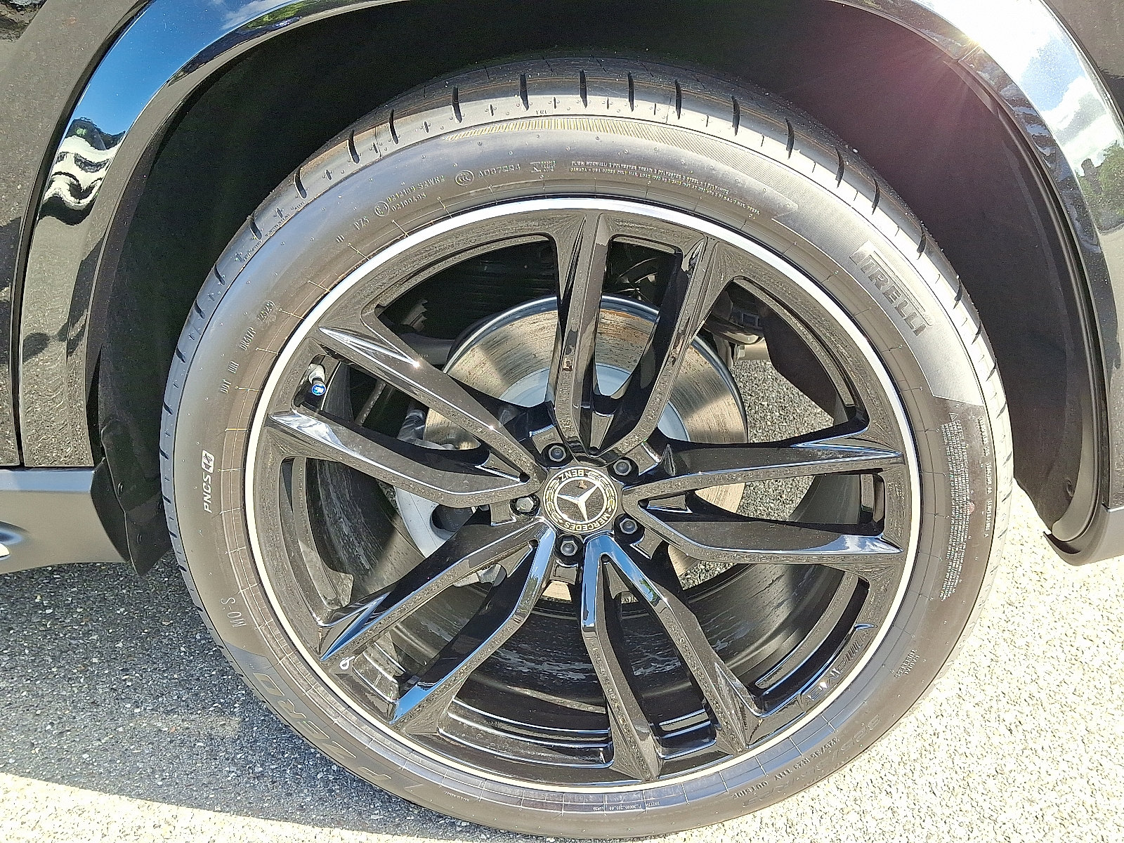 New 2026 Mercedes-Benz GLS 580 4MATIC image 5