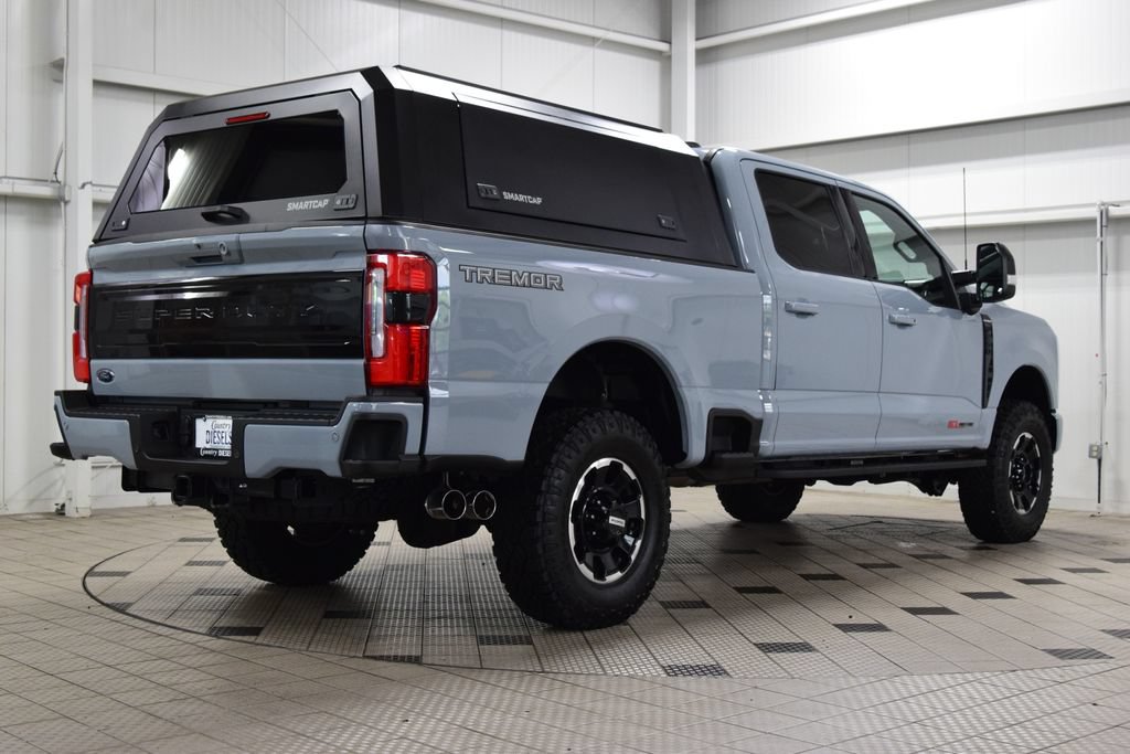 Used 2026 Ford F250 Platinum w/ Tremor Off-Road Package AWD/4WD image 8