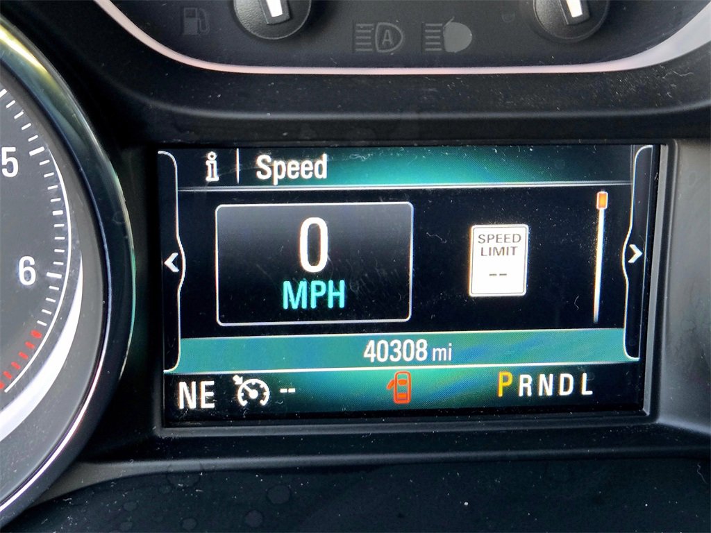 Used 2020 Buick Envision Essence image 10