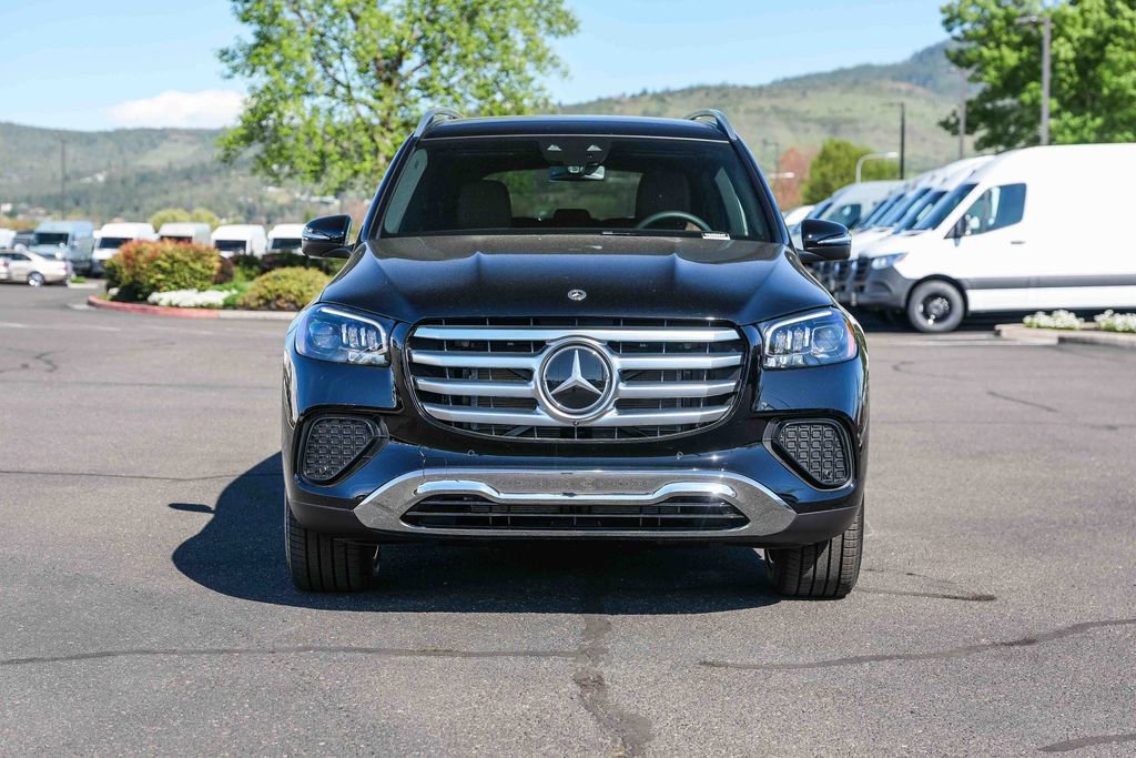 New 2026 Mercedes-Benz GLS 450 4MATIC image 4