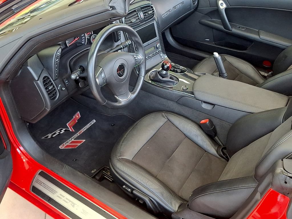 Used 2012 Chevrolet Corvette Grand Sport w/ 3LT Preferred Equipment Group RWD image 11
