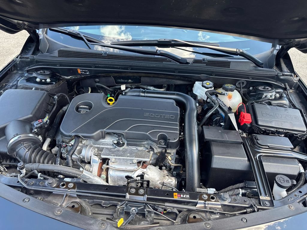 Used 2025 Chevrolet Malibu LT FWD image 27