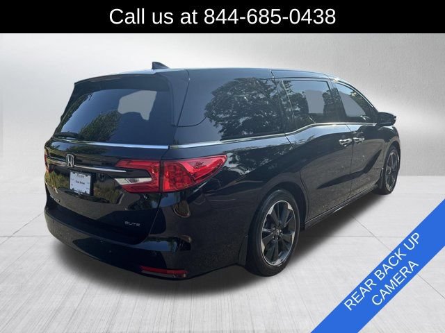 Used 2023 Honda Odyssey Elite image 5