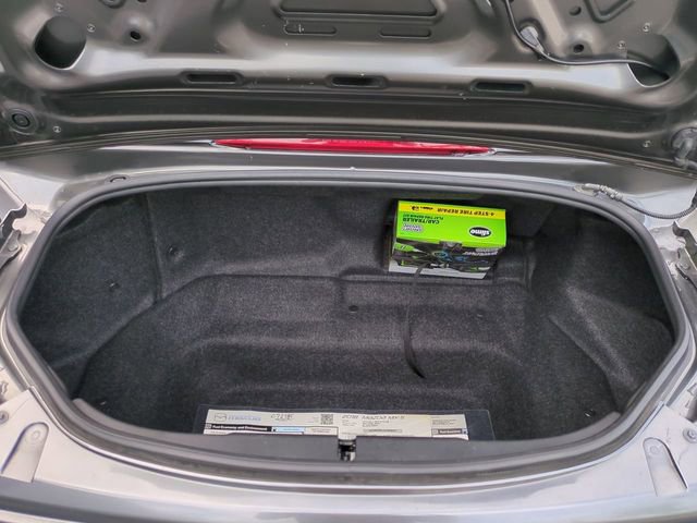 Used 2018 MAZDA MX-5 Miata Club image 14