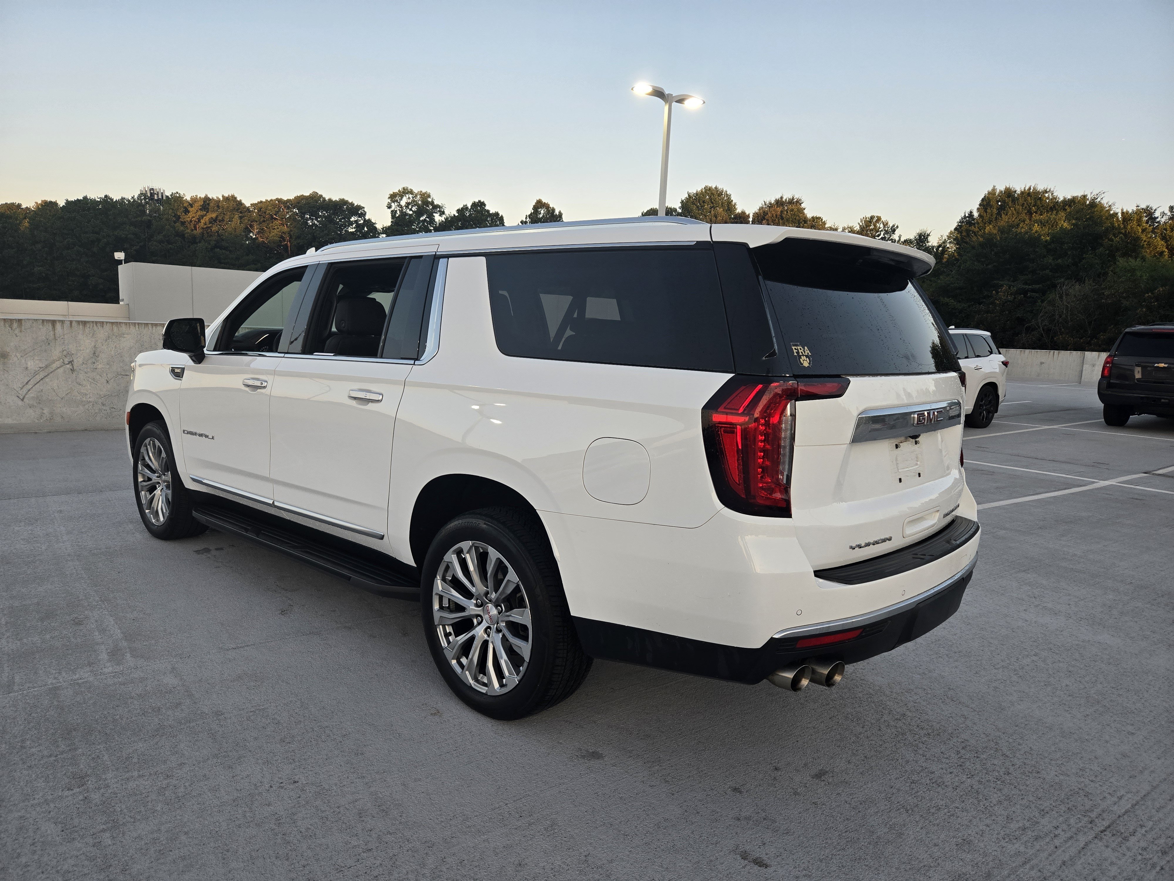 Used 2024 GMC Yukon XL Denali w/ Max Trailering Package RWD image 3
