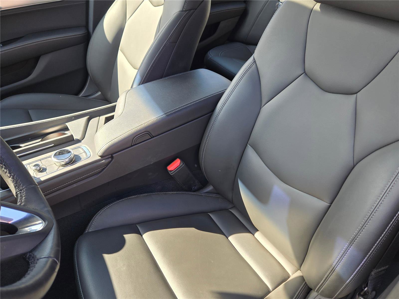 Used 2024 Cadillac CT5 Luxury w/ Sun And Sound Package image 19