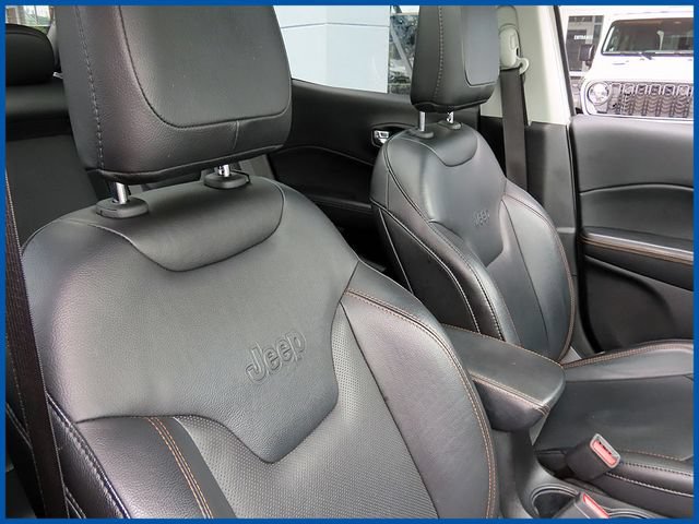 Certified 2019 Jeep Compass Limited AWD/4WD image 9