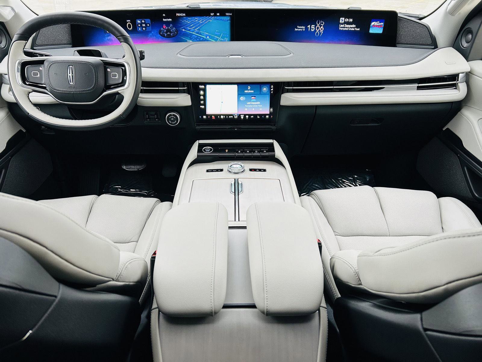 New 2026 Lincoln Navigator Reserve image 38