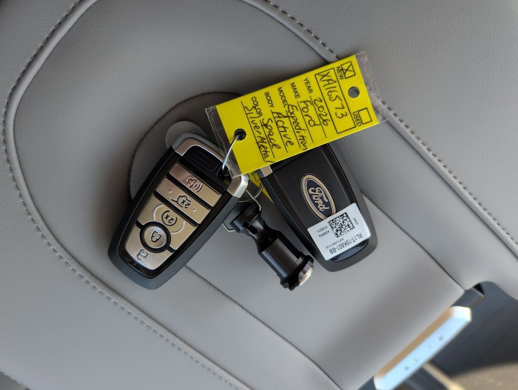 New 2026 Ford Expedition Active image 36