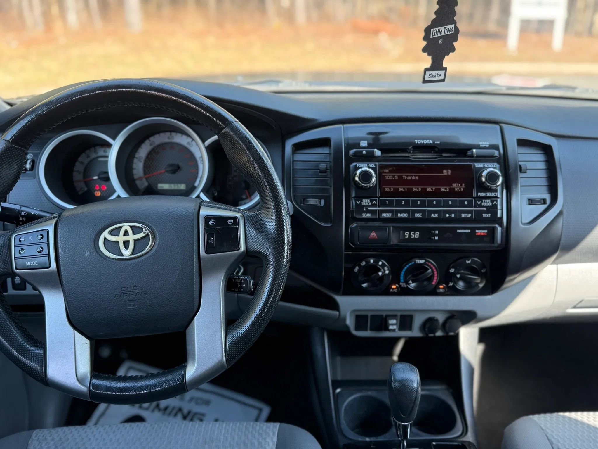 Used 2012 Toyota Tacoma PreRunner w/ Convenience Pkg RWD image 17