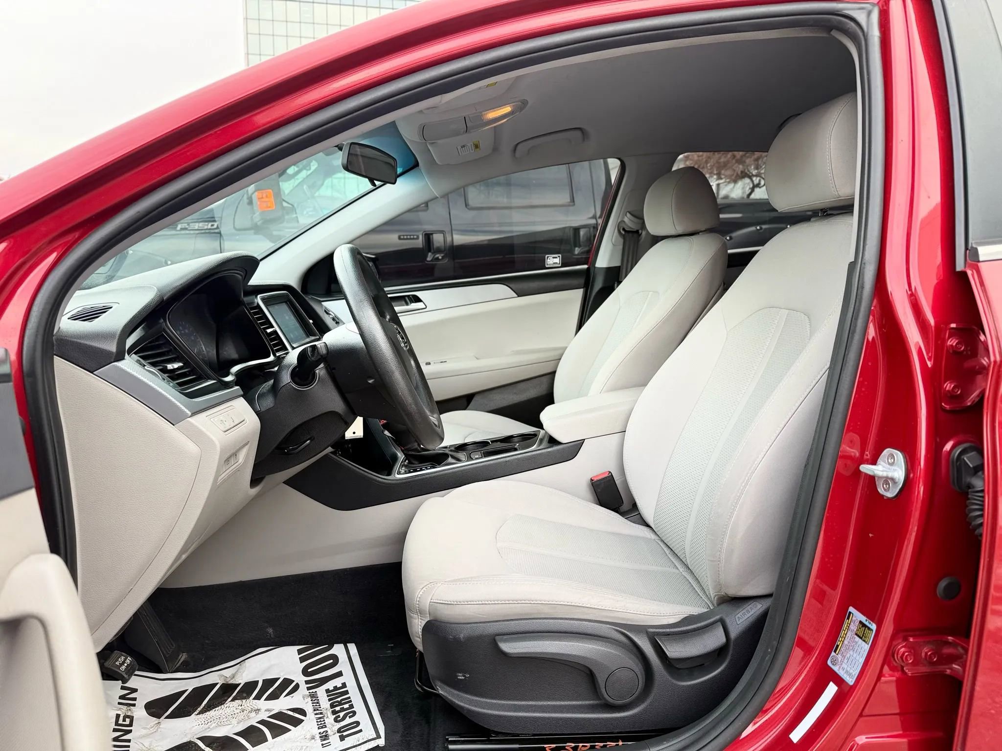 Used 2019 Hyundai Sonata SE image 10