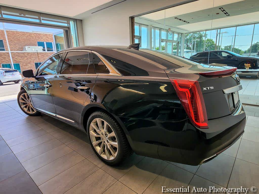 Used 2016 Cadillac XTS Luxury w/ Driver Awareness Package FWD image 8