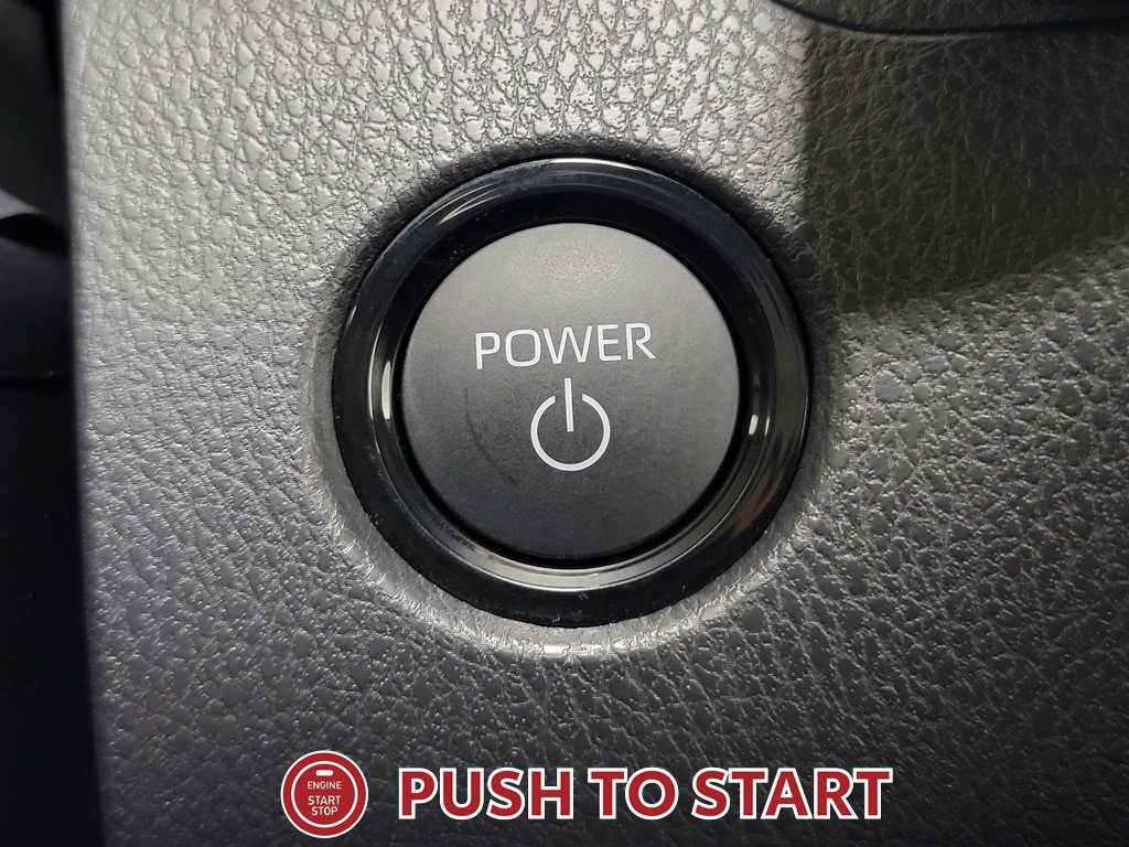 Used 2026 Toyota Camry XLE w/ Premium Package AWD/4WD image 18
